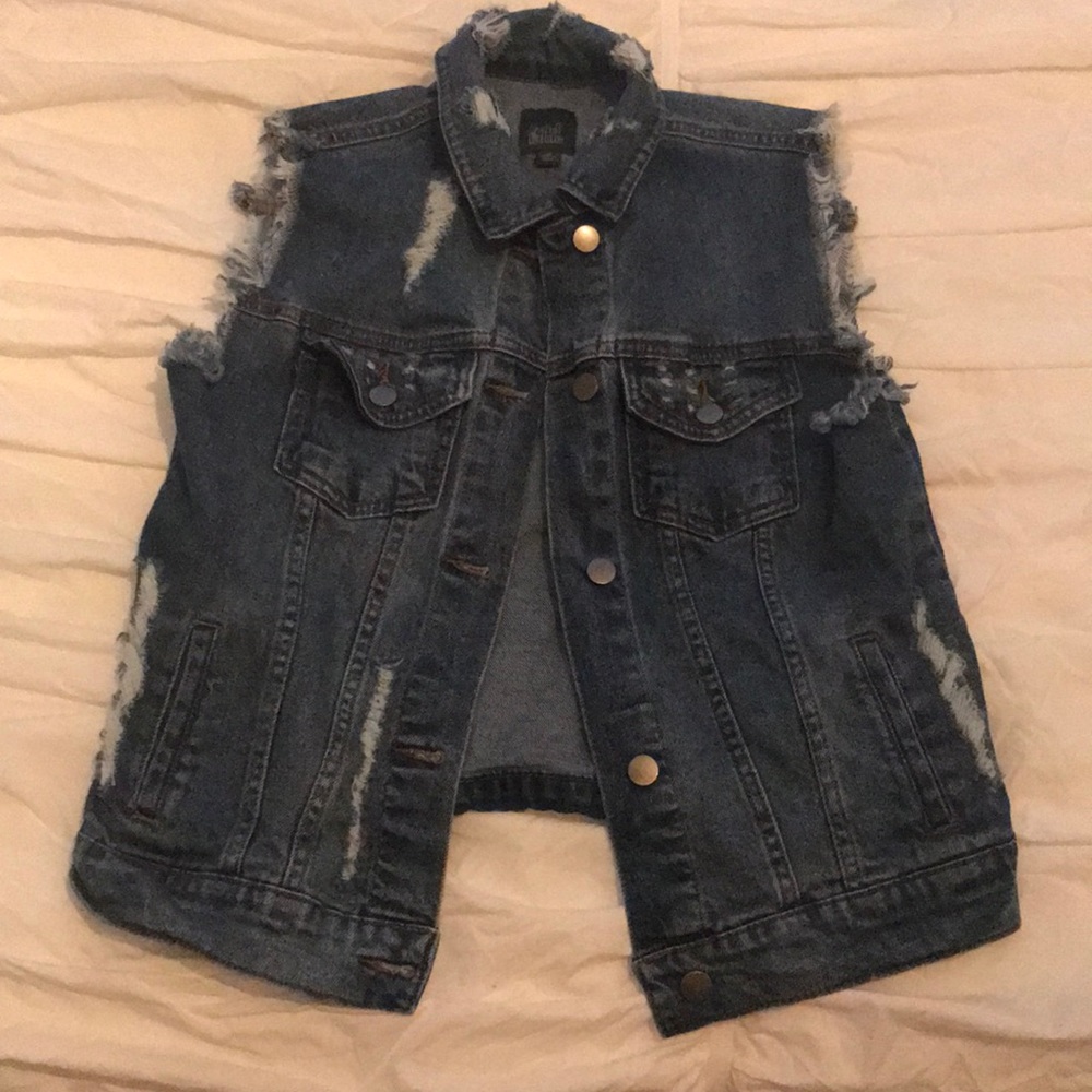 Wild Fable vintage style vest